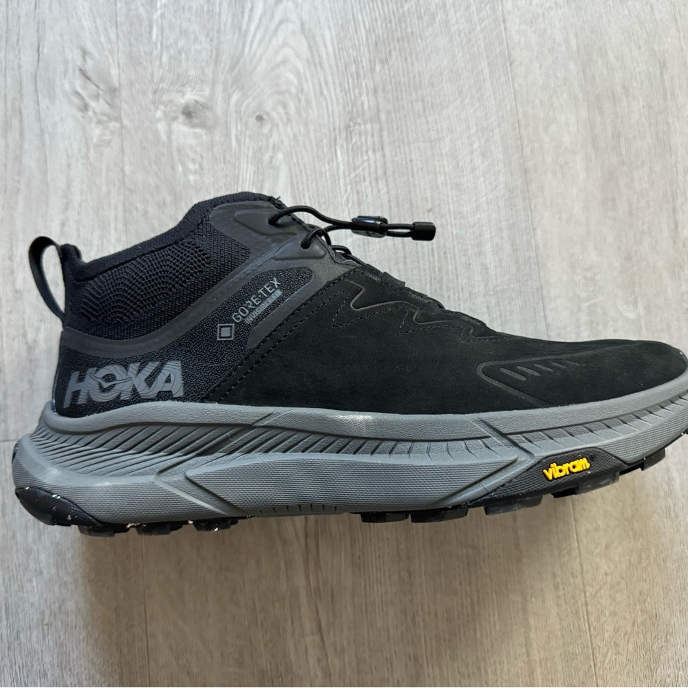 Hoka Men's Black and Gray Shoes